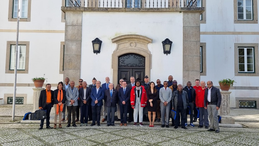 Delegações de países de Língua Portuguesa em visita técnica à ENB