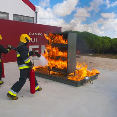 Campo de Treinos de Combate a Incêndios